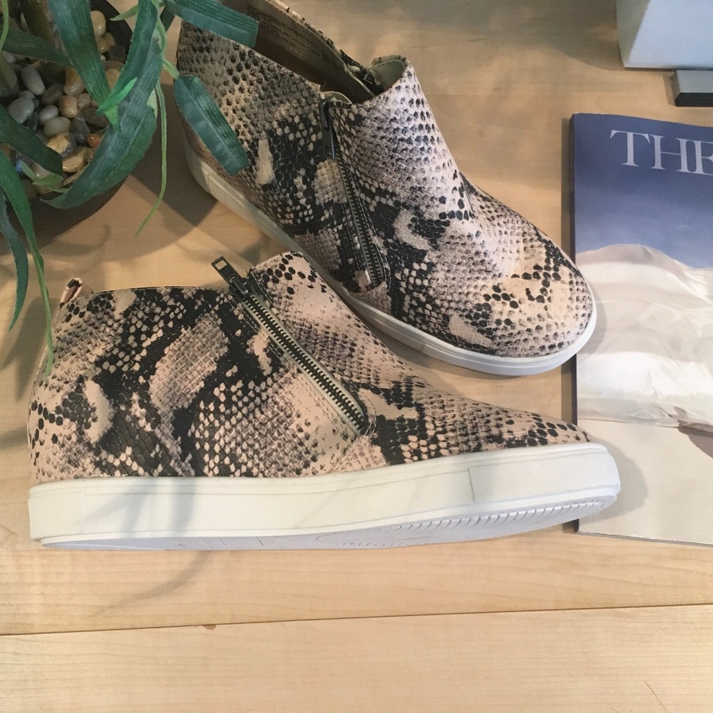 Time & Tru Snakeskin Sneakers